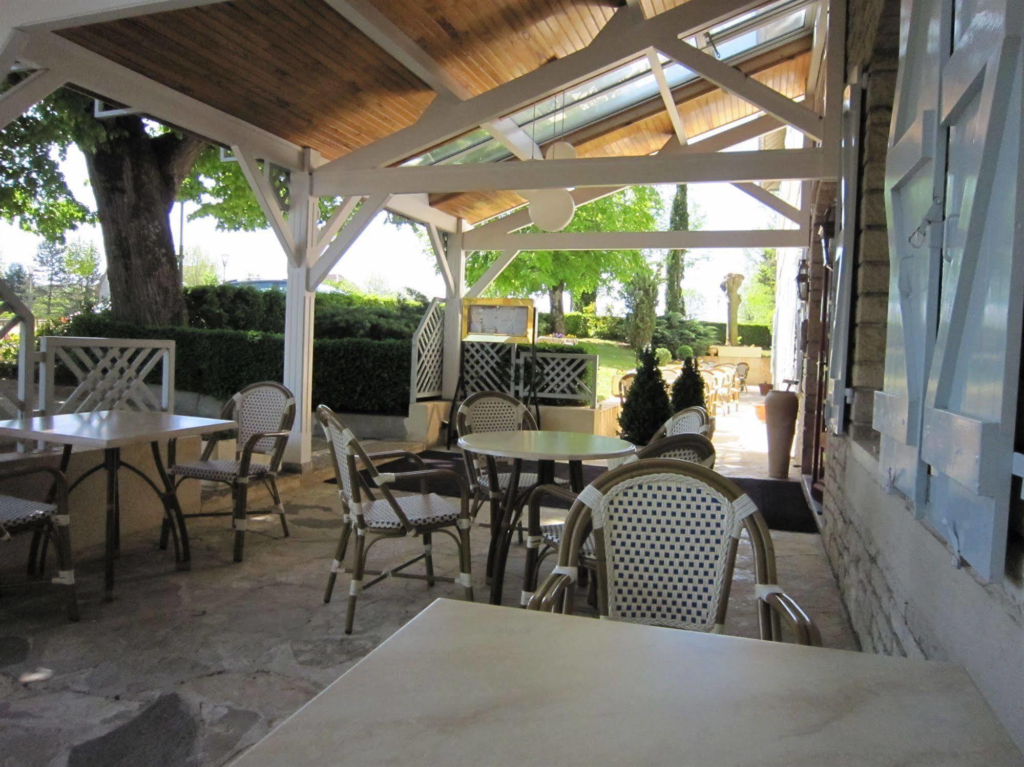 Hostellerie De La Bouriane Gourdon-en-quercy Exterior foto